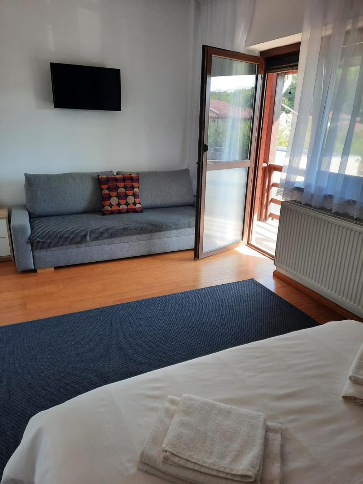 Pensiunea Corbeanca - Cazare Si Evenimente Exteriör bild